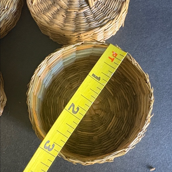 🧺 Vintage Hand-Woven Nesting Baskets – Set of 3 | Mini Boho Organizers - Picture 11 of 16